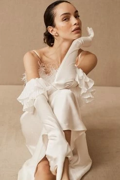 Best reviews of 💯 Sleeper Zephyr Ruffle WHITE 😀