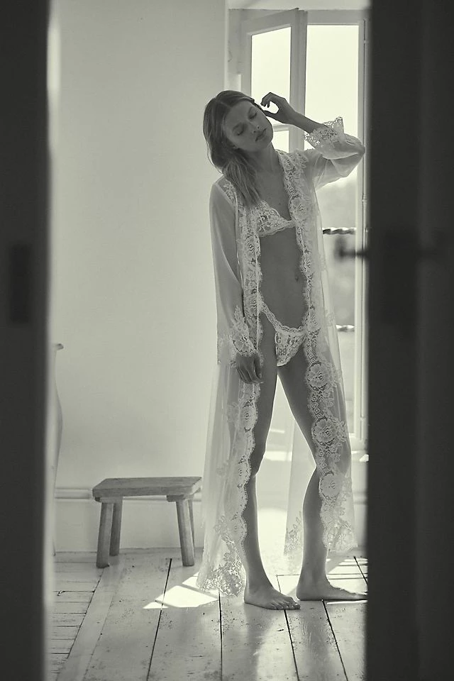 Homebodii Helena Lace Robe Flash Sale ???? Homebodii Helena Lace Robe IVORY ???? -PAIGE-shop unnamed file 1138