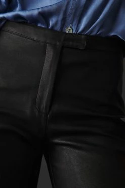 Brand new ???? SOVERE Influence Faux Leather Pants BLACK ✔️ -PAIGE-shop unnamed file 1440