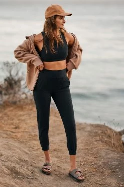 Top 10 🛒 Beyond Yoga Midi Joggers BLACK ⭐