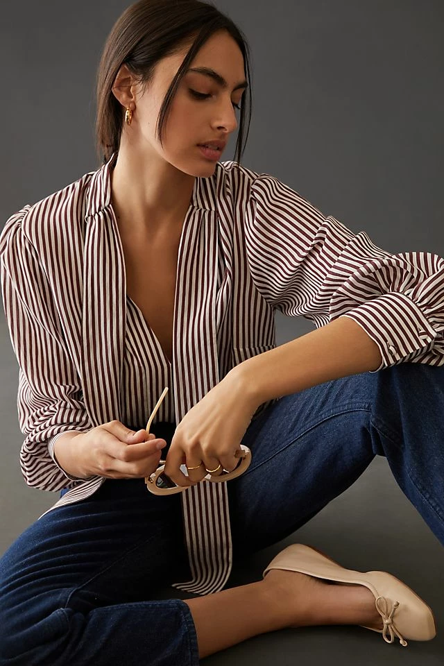 Budget ๐ฅ Maeve Tie-Neck Blouse RED MOTIF โญ 3 Budget ๐ฅ Maeve Tie-Neck Blouse RED MOTIF โญ