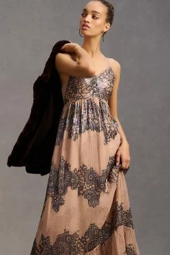 Outlet ✔️ Let Me Be Deep-V ???? Dress NEUTRAL MOTIF ???? -PAIGE-shop unnamed file 3087