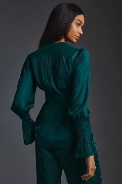 Brand new ???? By Anthropologie Deep-V Tunic GREEN ???? -PAIGE-shop unnamed file 3102