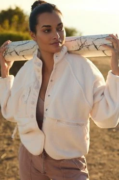 Budget ๐คฉ Free People Movement Hit The Slopes Jacket IVORY ๐คฉ