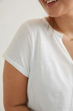 Hot Sale ???? Pilcro Spliced-Neck Tee WHITE ???? -PAIGE-shop unnamed file 4053
