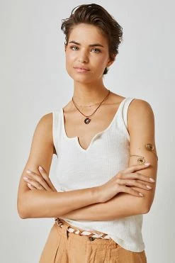 Wholesale ???? Pilcro Sustainable Notched Tank IVORY ???? -PAIGE-shop unnamed file 4128