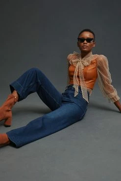 Front Page -PAIGE-shop unnamed file 4246