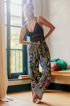 Front Page 33 Top 10 🥰 By Anthropologie Olivia Wendel For Anthropologie Flannel Sleep Pants IRIS BLUE ✔️