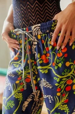 Front Page -PAIGE-shop unnamed file 812