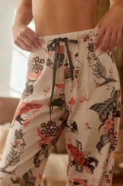 Front Page -PAIGE-shop unnamed file 827