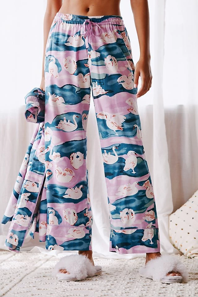 Olivia Wendel for Anthropologie Swan Flannel Sleep Pants Best deal ???? By Anthropologie Olivia Wendel For Anthropologie Swan Flannel Sleep Pants LILAC ???? -PAIGE-shop unnamed file 840