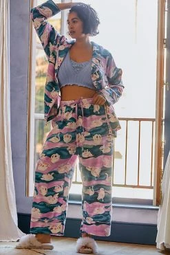 Best deal ???? By Anthropologie Olivia Wendel For Anthropologie Swan Flannel Sleep Pants LILAC ???? 6 Best deal ???? By Anthropologie Olivia Wendel For Anthropologie Swan Flannel Sleep Pants LILAC ???? -PAIGE-shop unnamed file 843