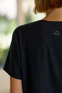 Best Sale ???? Beyond Yoga Lounge Tee DARKEST NIGHT ???? -PAIGE-shop unnamed file 932