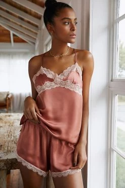 Deals 😉 Love Stories Pandora Cami PINK 👍